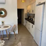 Bright Modern Flat - Pool & Garden Near Shops Apartman Fethiye